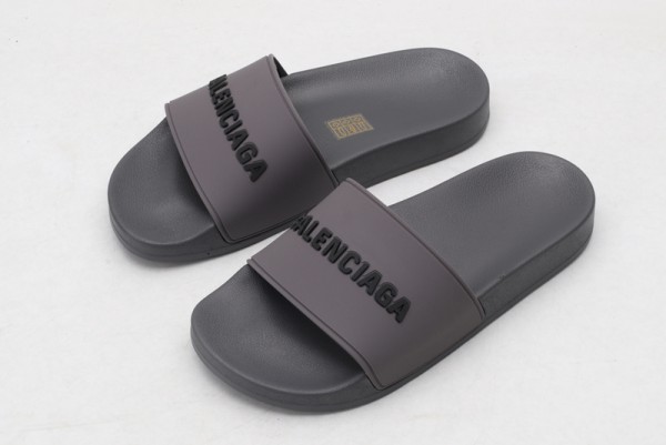 Balenciaga Slide Sandal Mountbatten