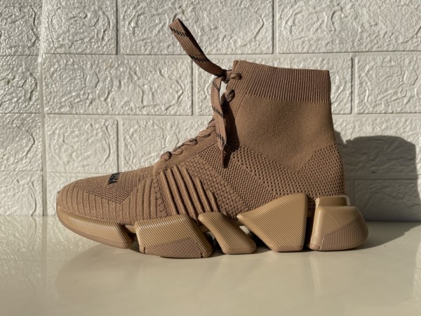 Balenciaga Speed 2.0 Lace-up Beige