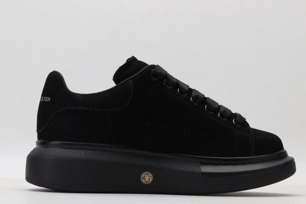 Alexander McQueen Oversized Sneaker Triple Black Suede