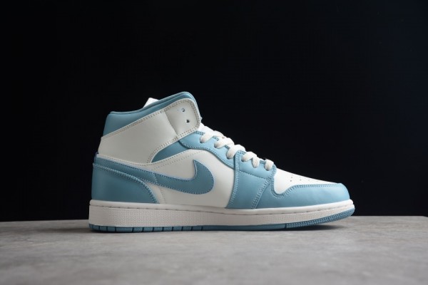 Air Jordan 1 Mid "UNC" BQ6472-141
