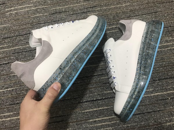 Alexander McQueen Oversized Sneaker MCQ-8217