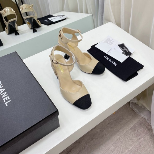 Chanel High Heels