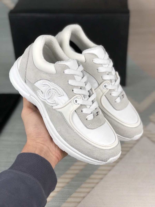 Chanel shoes white line