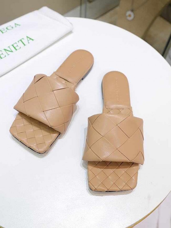 Bottega Veneta Sandal Beige