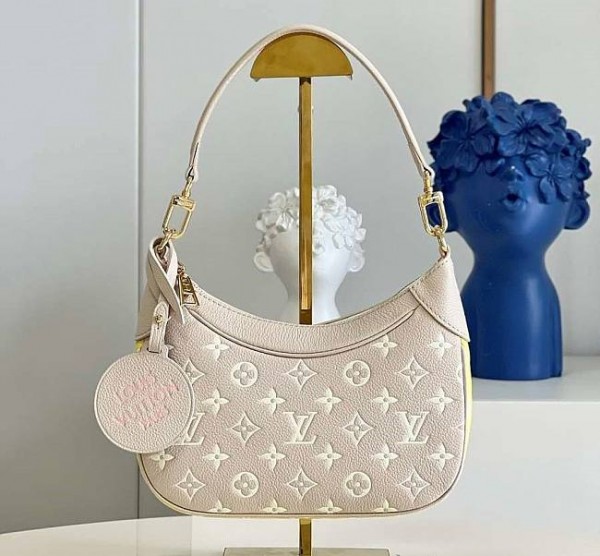 Louis Vuitton Bagatelle Monogram Creme