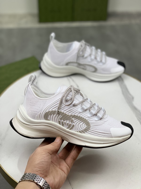 Gucci Run Sneaker in White Fabric GCCR-001