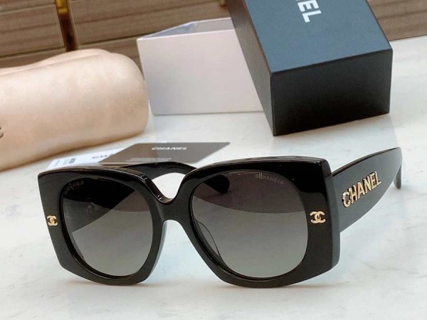 Chanel sunglass 65600