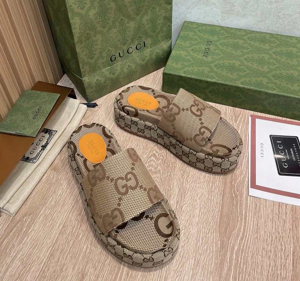 Gucci GG flatform