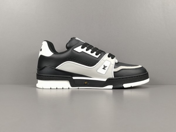 LV Trainer Sneaker Black Grey
