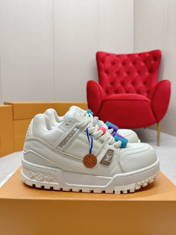 LV Trainer Maxi Sneaker 