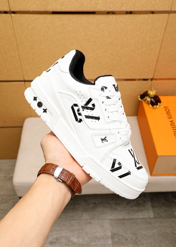 Louis vuitton Trainer  sneaker 