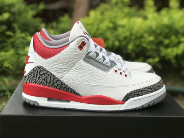 Air Jordan 3 OG “Fire Red” DN3707-160