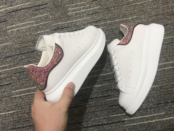 Alexander McQueen Oversized Sneaker MCQ-8212