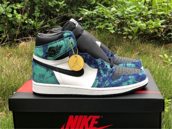 Jordan 1 Retro High Tie Dye (W)