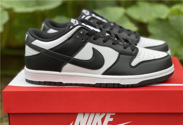 Nike Dunk Low Retro White Black (2021) 