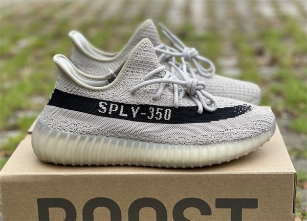 adidas Yeezy Boost 350 V2 “Beige/Black” HP7870