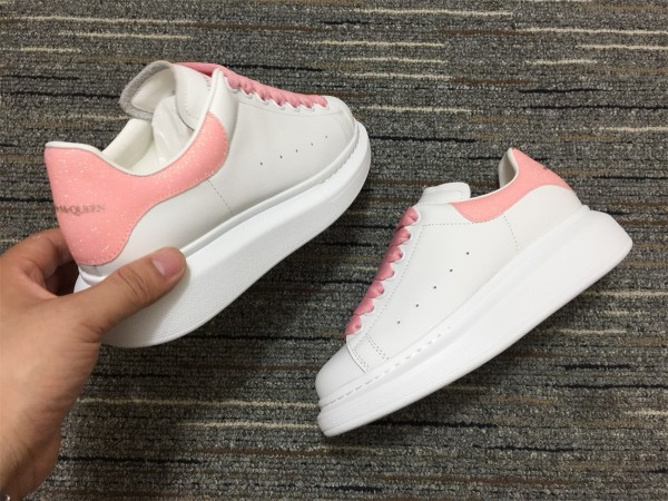 Alexander McQueen Oversized Sneaker MCQ-8160