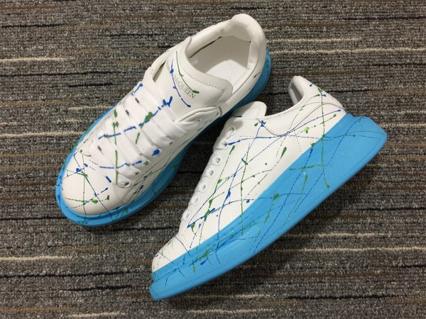 Alexander McQueen Oversized Sneaker MCQ-8250