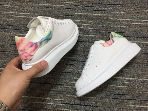 Alexander McQueen Oversized Sneaker MCQ-8154