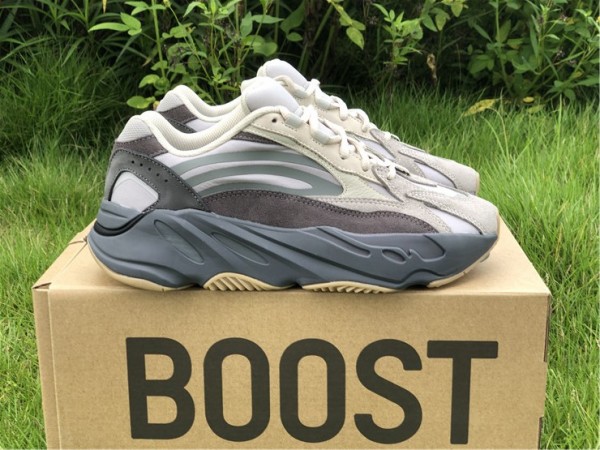 Adidas Yeezy Boost 700 V2 Tephra FU7914