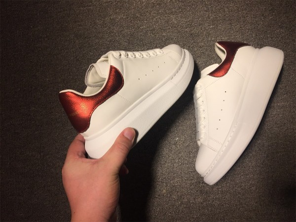 Alexander McQueen Oversized Sneaker MCQ-8021