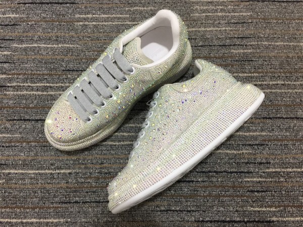 Alexander McQueen Oversized Sneaker MCQ-8203