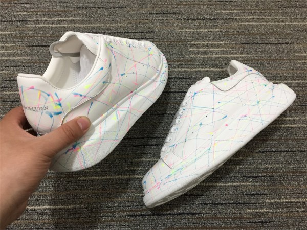 Alexander McQueen Oversized Sneaker MCQ-8230