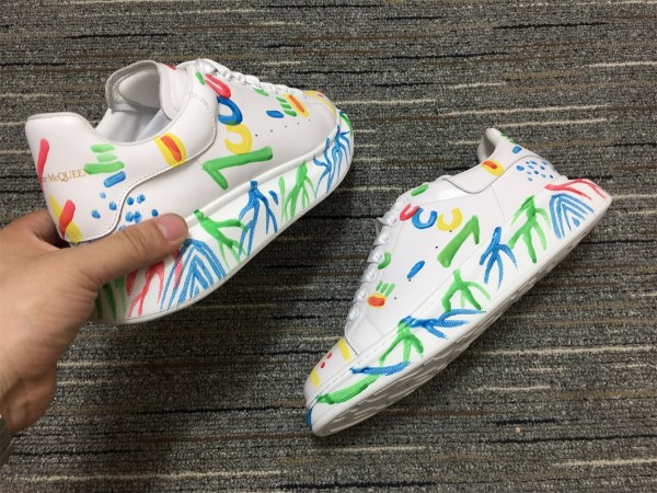 Alexander McQueen Oversized Sneaker MCQ-8146