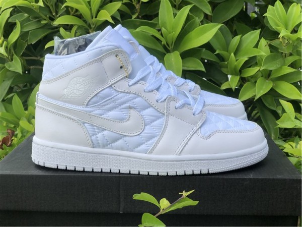 Jordan 1 Mid Quilted White (W)