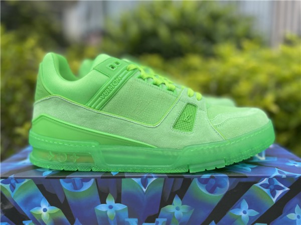 LV Trainer Fluroescent Green 1A8KDA