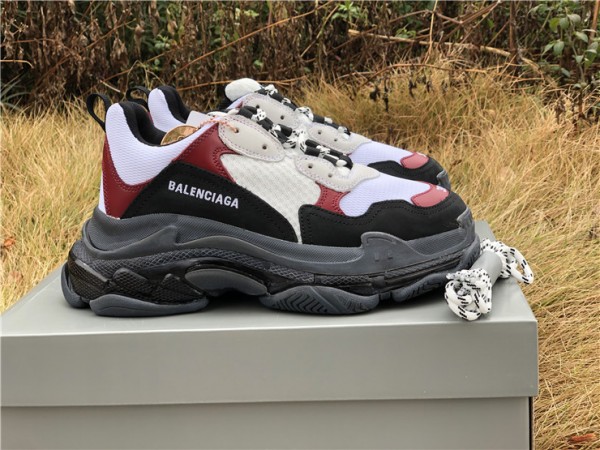Balenciaga Triple S Clear Sole White/Red/Black Sneaker 