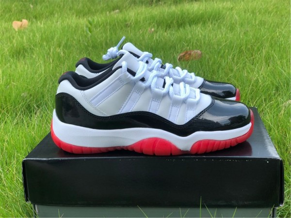 Jordan 11 Retro Low Concord Bred
