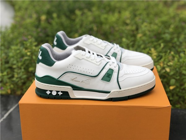 Louis Vuitton LV Trainer Sneaker Low White Green 1A54HS