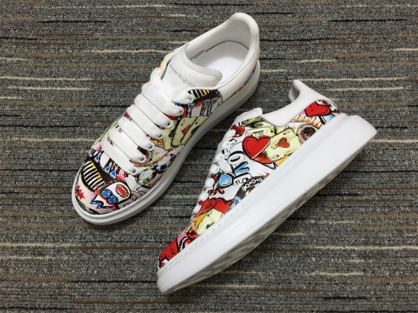 Alexander McQueen Oversized Sneaker MCQ-8130