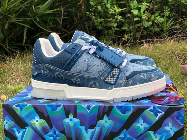 Louis Vuitton Trainer Sneaker Denim Monogram 1A7S51