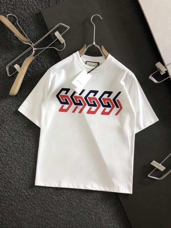 Cotton jersey T-shirt with Gucci mirror print