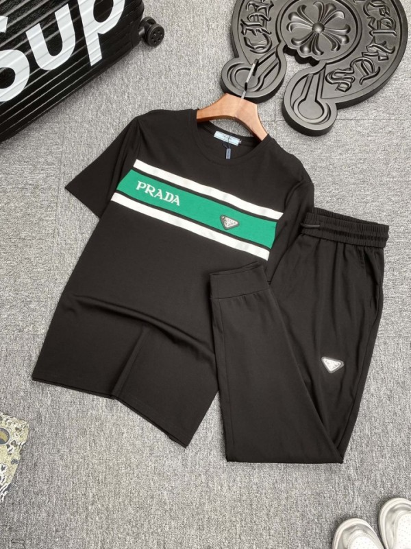 Prada Set Black /White