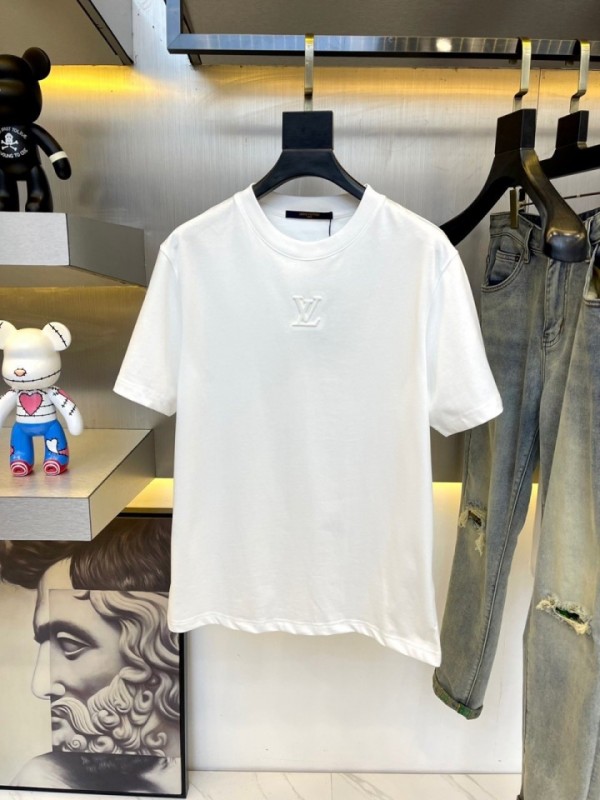 Louis Vuitton Short Sleeve T-shirts Embossed Logo Black/White/Green