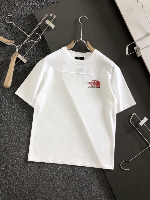 The North Face x Gucci short sleeves short T - White