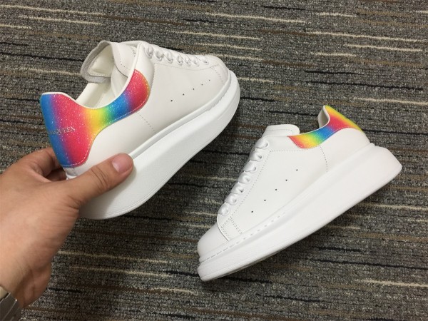 Alexander McQueen Oversized Sneaker MCQ-8157