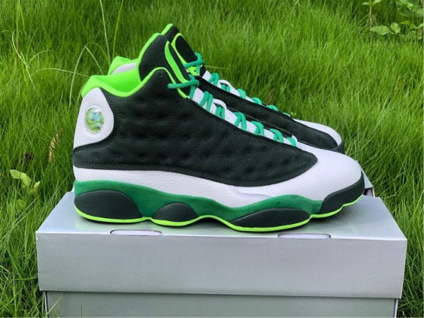 Jordan 13 Retro Oregon Ducks PE
