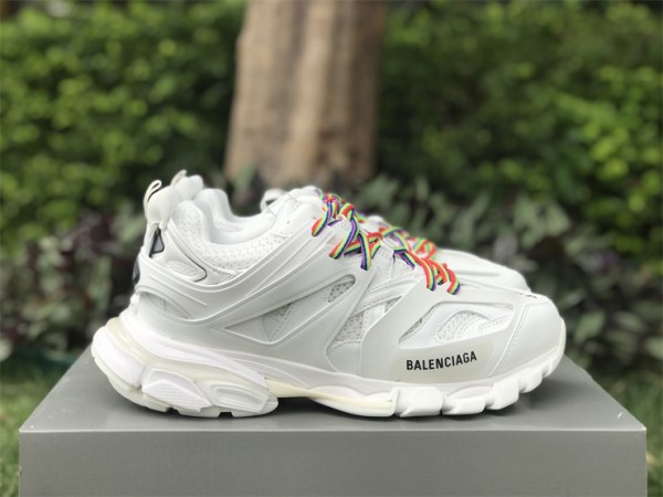 Balenciaga Track 3.0 Sneakers in White/Multicolour