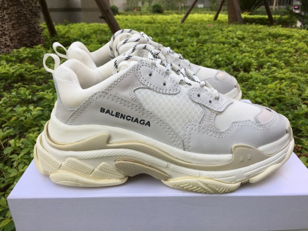 Balenciaga Triple S White Sneaker 