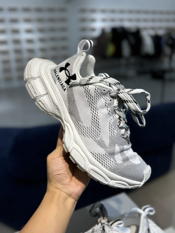 Under Armour x Balenciaga 3XL Sneaker 