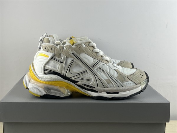 BALENCIAGA WHITE ‘RUNNER’ LACE-UP SNEAKERS