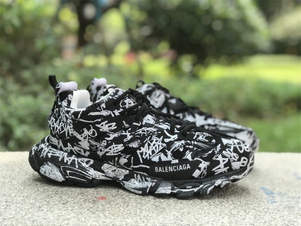 Balenciaga x Adidas Track Graffiti 'Black' 542023-W3RRA-1090