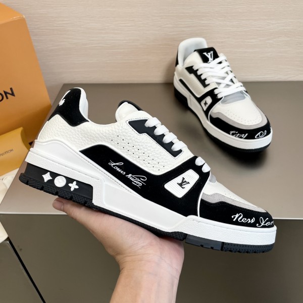 Louis vuitton Trainer  sneaker 