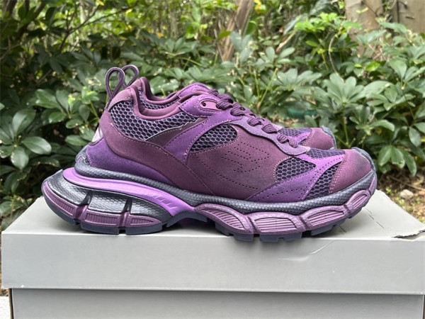 Balenciaga 3XL Sneaker in purple