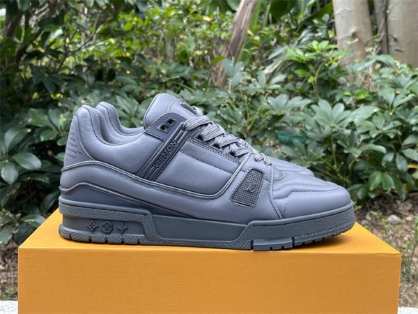  Louis Vuitton  Trainer 2024