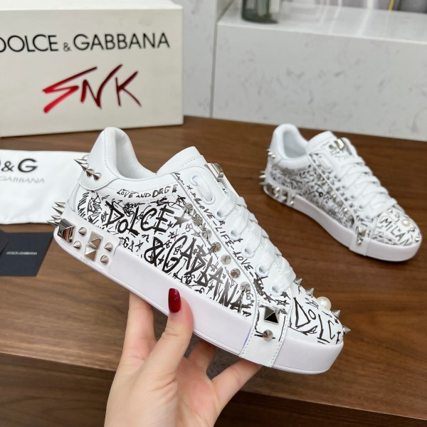 DOLCE & GABBANA CALFSKIN LOGO 